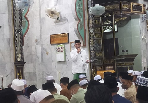 Fadhil Sholat Ied di Masjid Al-Muhajirin