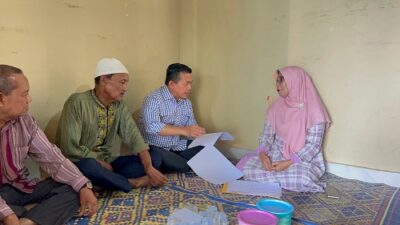 Kunjungi Kediaman Pensiunan Guru TK Viral Diminta Kembalikan Gaji Rp75 Juta